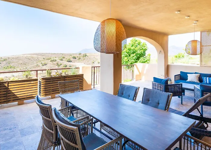 Newly Renovated With Amazing View *