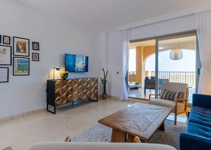 Newly Renovated With Amazing View *