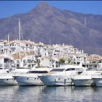 Newly Renovated With Amazing View Apartamento *