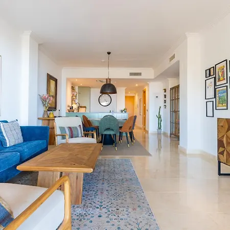 Apartment Newly Renovated With Amazing View