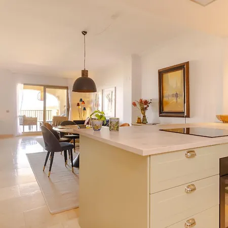Newly Renovated With Amazing View דירה אסטפונה