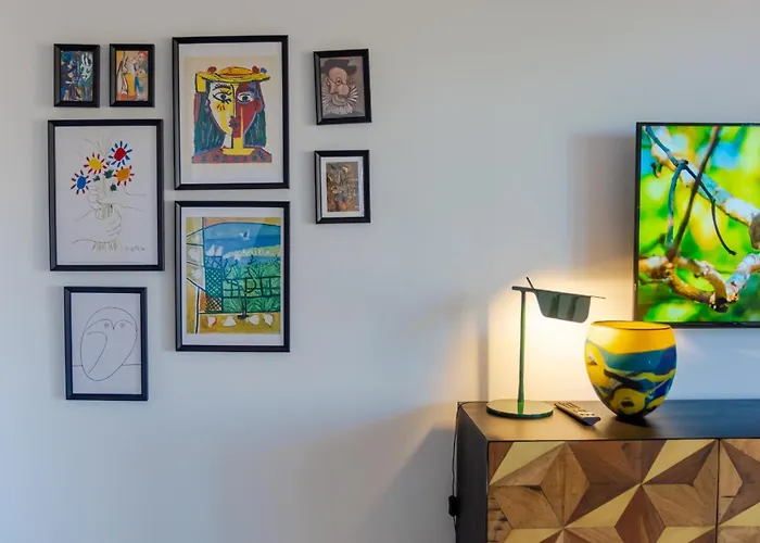 Newly Renovated With Amazing View Διαμέρισμα Εστεπόνα