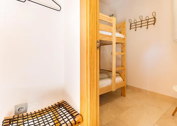 Newly Renovated With Amazing View * Εστεπόνα