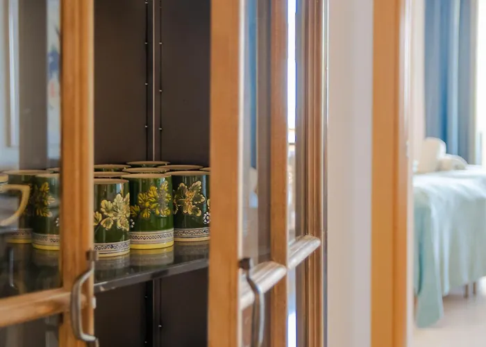 Newly Renovated With Amazing View Апартаменти Естепона