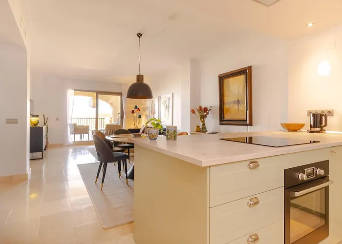 Newly Renovated With Amazing View דירה אסטפונה